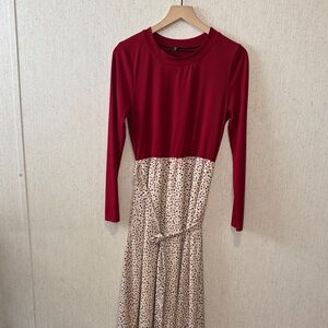 Chic Long Sleeve Red and Cream Dress
